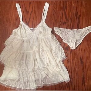 Victoria’s Secret Chemise; large